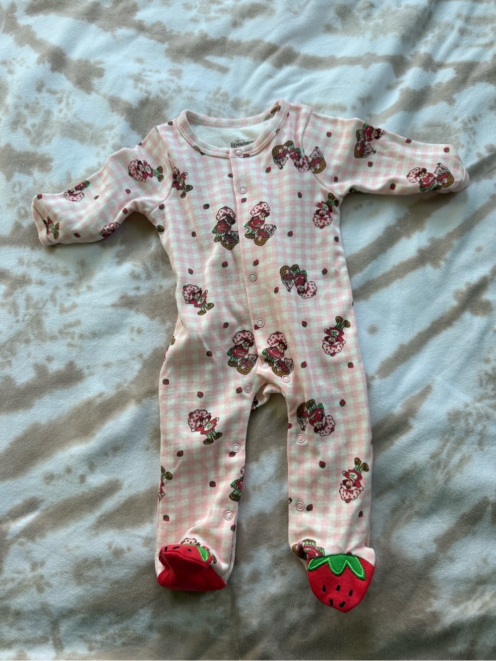 3M Strawberry Shortcake Print Baby One-Piece Footed Sleeper